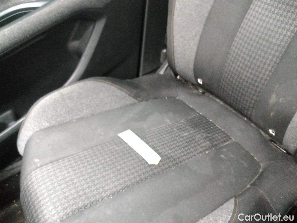  Peugeot  3008  Active Business 1.2 PureTech 130CV BVA8 E6d #51