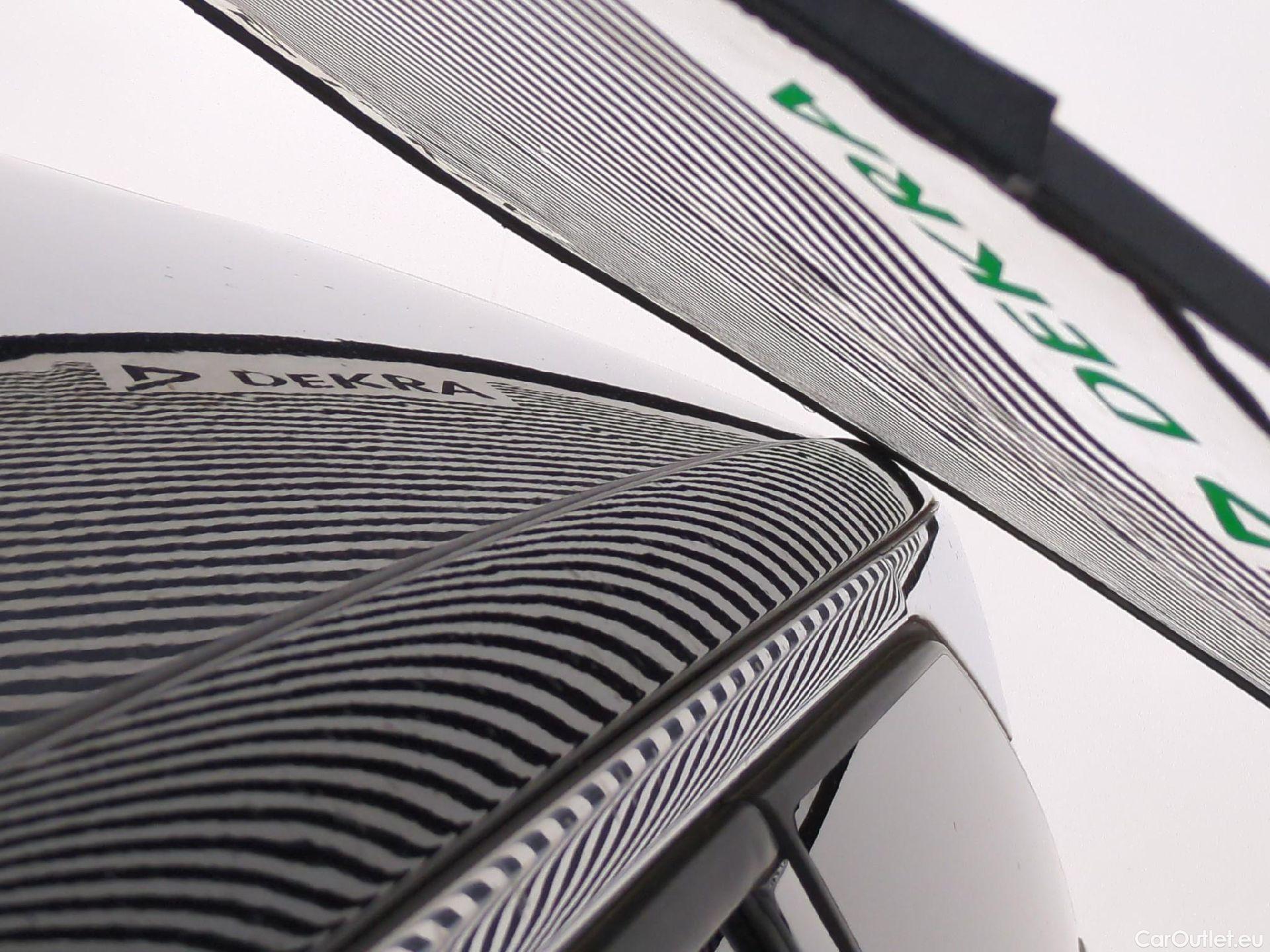  Peugeot  3008  GT Line 1.5 HDi 130CV BVA8 E6dT #53