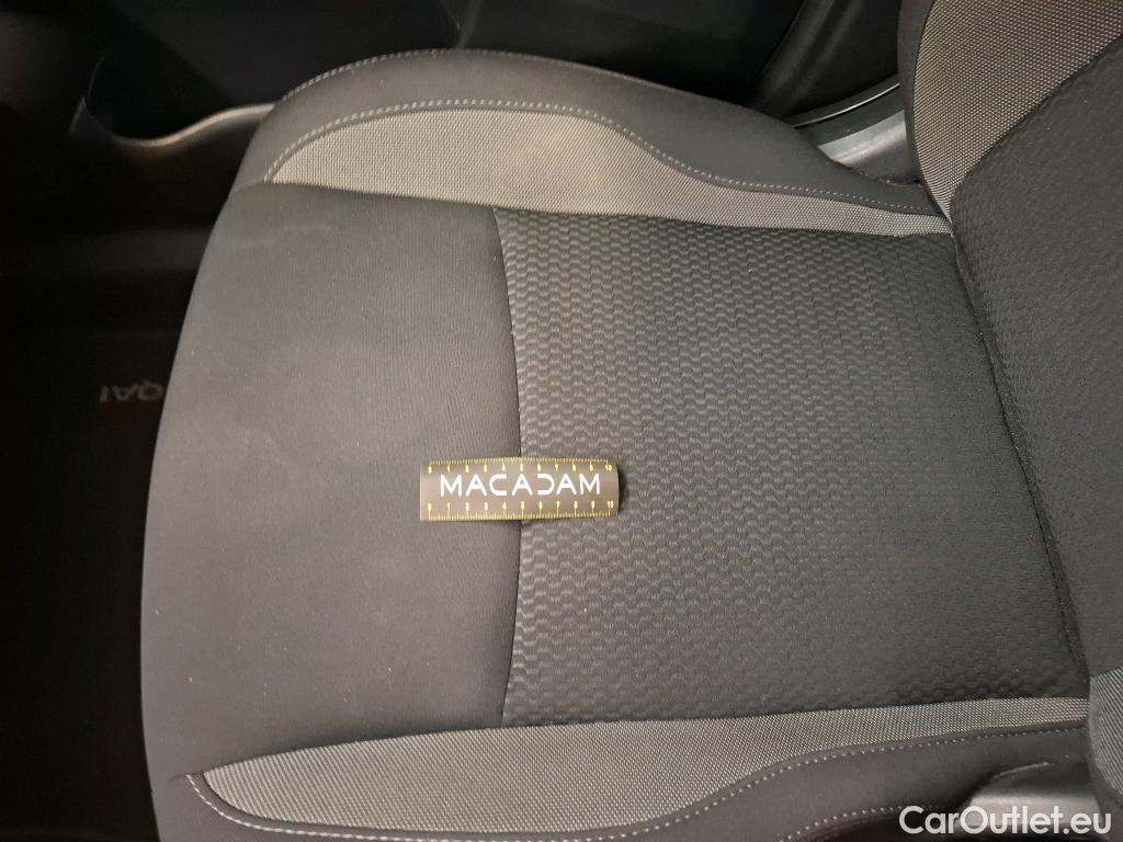  Nissan  Qashqai NISSAN  / 2017 / 5P / Crossover &1.5 DCI 110 BUSINESS EDITION #26