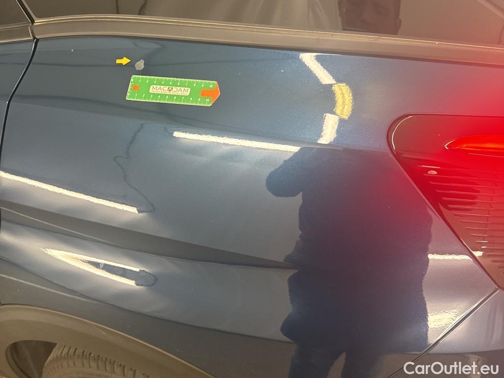  Peugeot  3008 PEUGEOT  / 2020 / 5P / SUV BlueHDi 130 S&S EAT8 Allure Pack #9