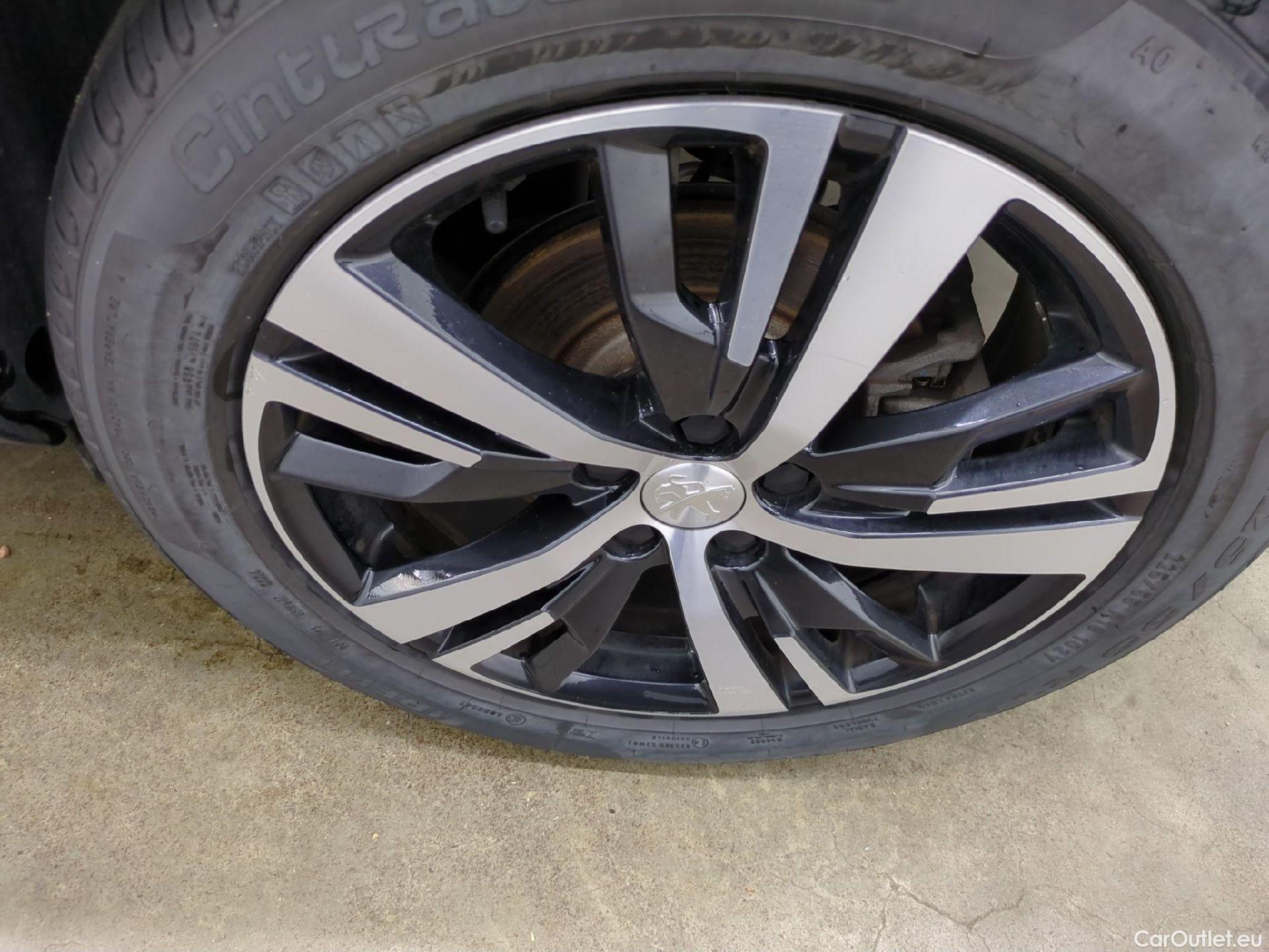  Peugeot  3008  GT Line 1.5 HDi 130CV BVA8 E6dT #9