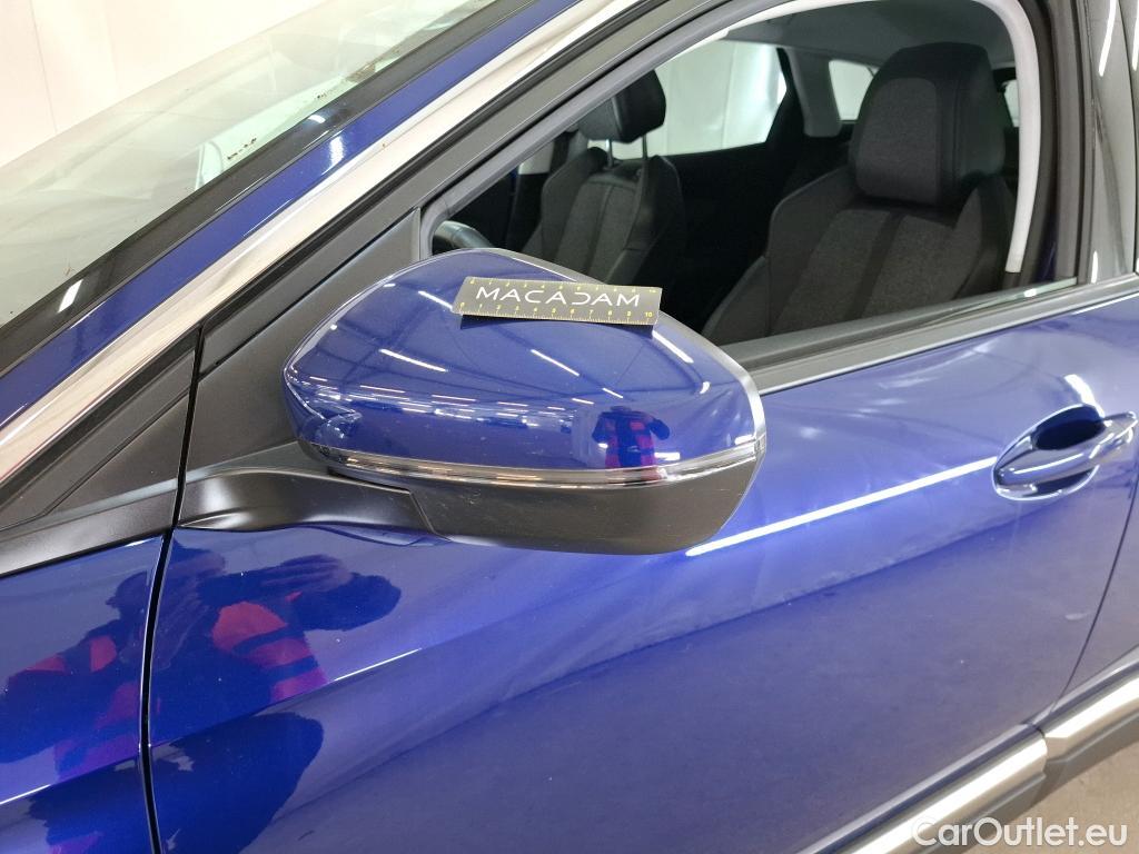  Peugeot  3008  Allure Business 1.2 PureTech 130CV BVA8 E6d #30