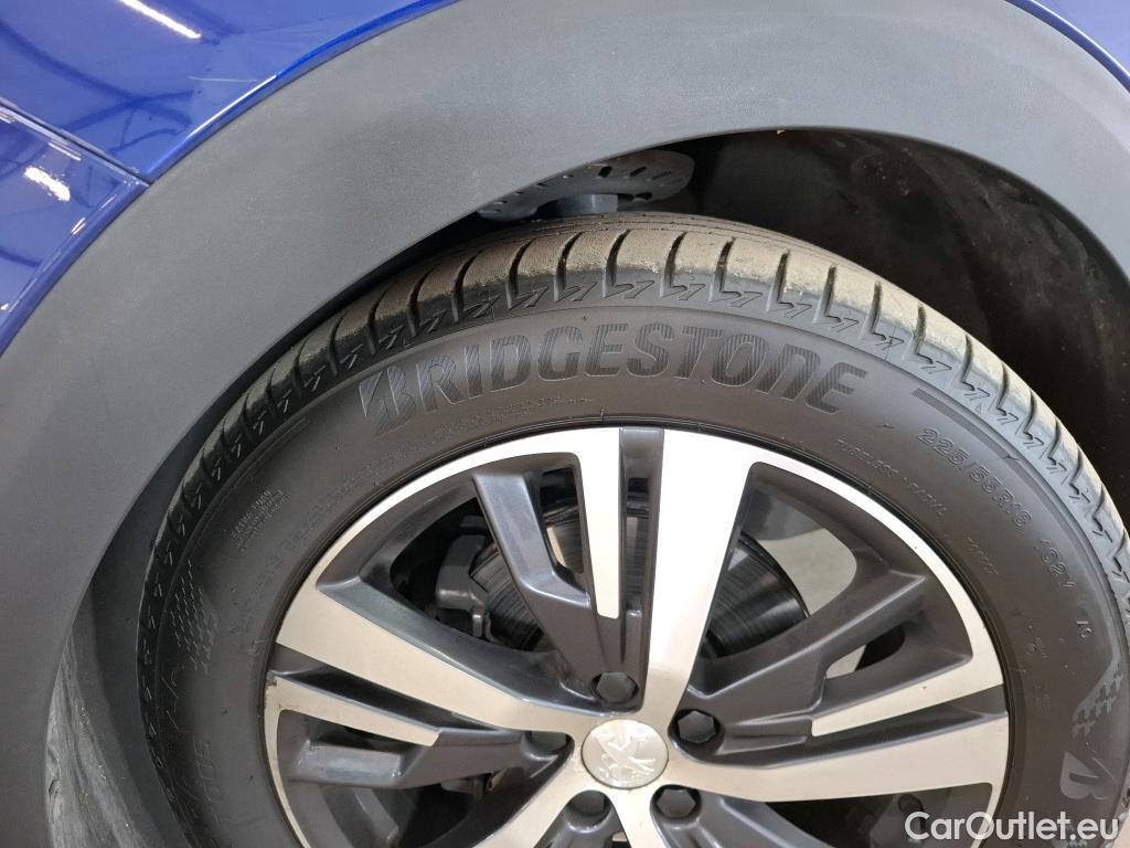  Peugeot  3008  Allure Business 1.2 PureTech 130CV BVA8 E6d #24