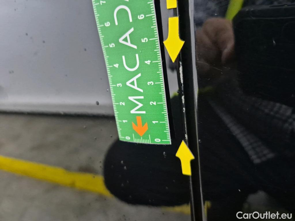  Peugeot  2008  Allure Business 1.2 PureTech 130CV BVM6 E6dT #9