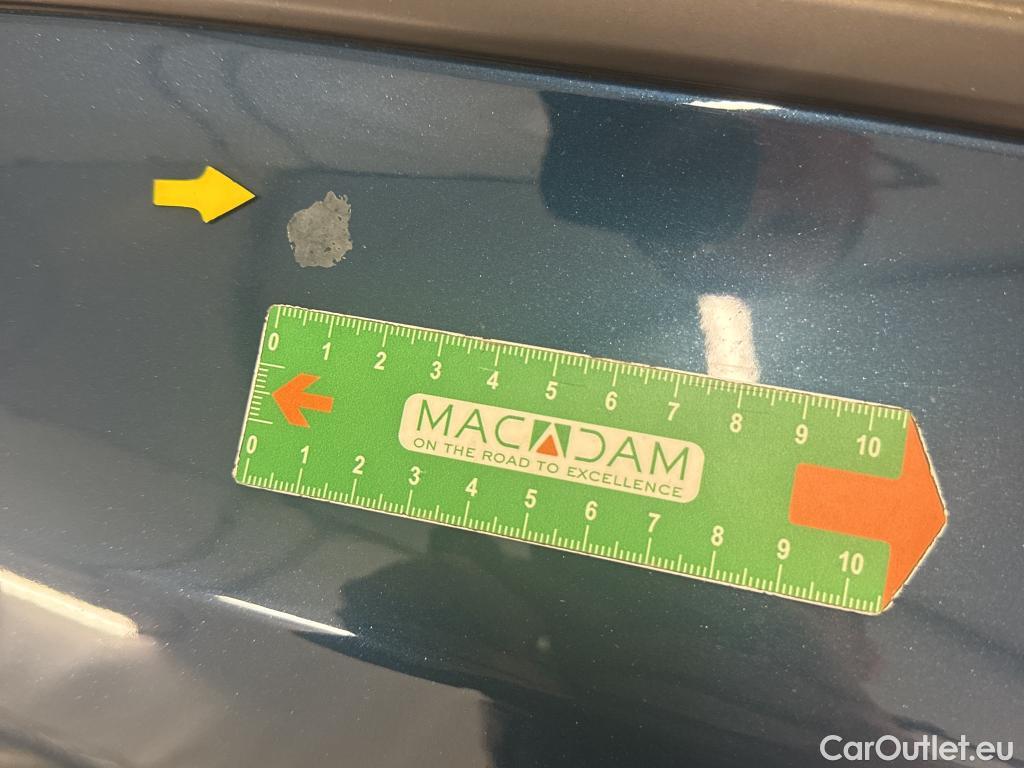  Peugeot  3008 PEUGEOT  / 2020 / 5P / SUV BlueHDi 130 S&S EAT8 Allure Pack #10