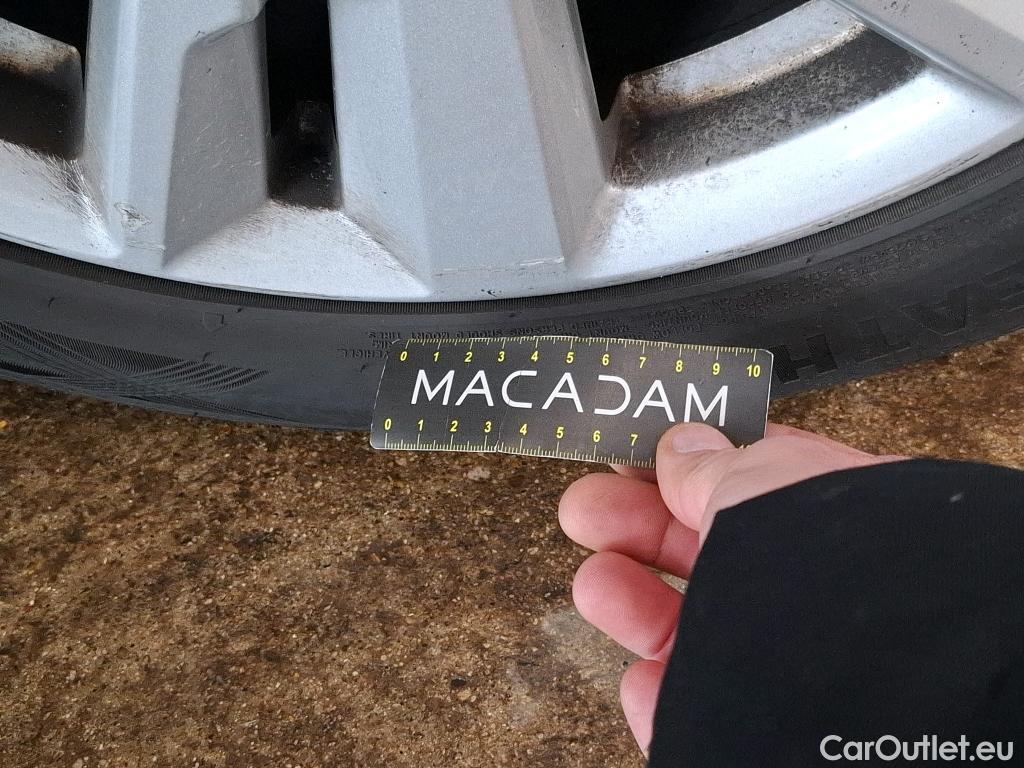  Nissan  Micra NISSAN  / 2016 / 5P / Berline IG-T 100 N-Connecta #9