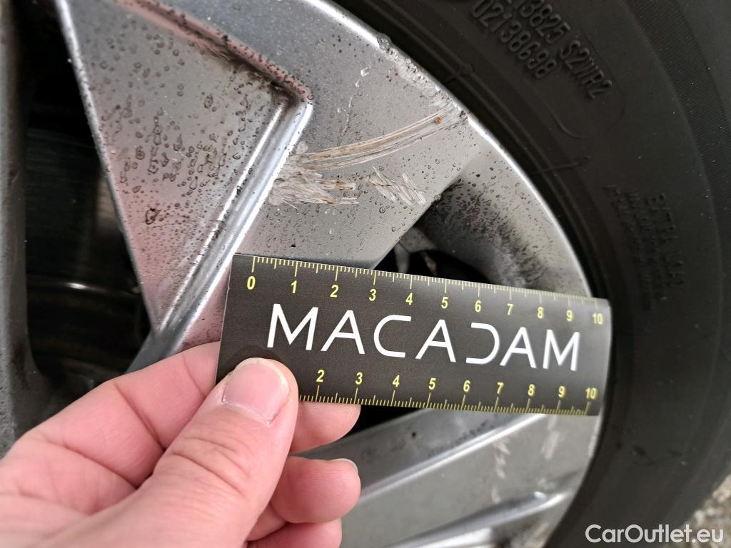  Peugeot  3008  Active Business 1.5 HDi 130CV BVA8 E6d #13