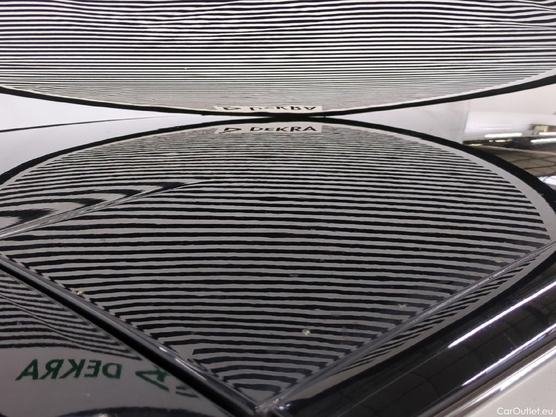  Peugeot  3008  GT Line 1.5 HDi 130CV BVA8 E6dT #28