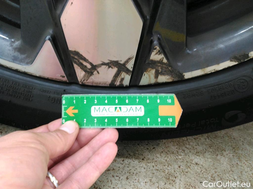  Peugeot  3008  Active Business 1.2 PureTech 130CV BVA8 E6d #24