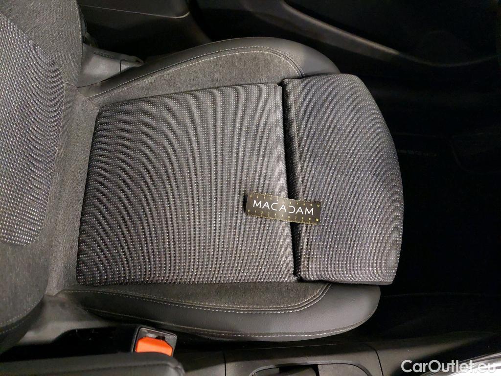  Opel  Crossland  X Business Elegance 1.2 Turbo 130CV BVA6 E6d #10