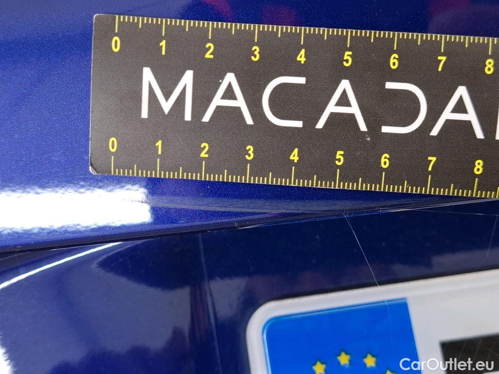  Peugeot  3008  Allure Business 1.2 PureTech 130CV BVA8 E6d #40