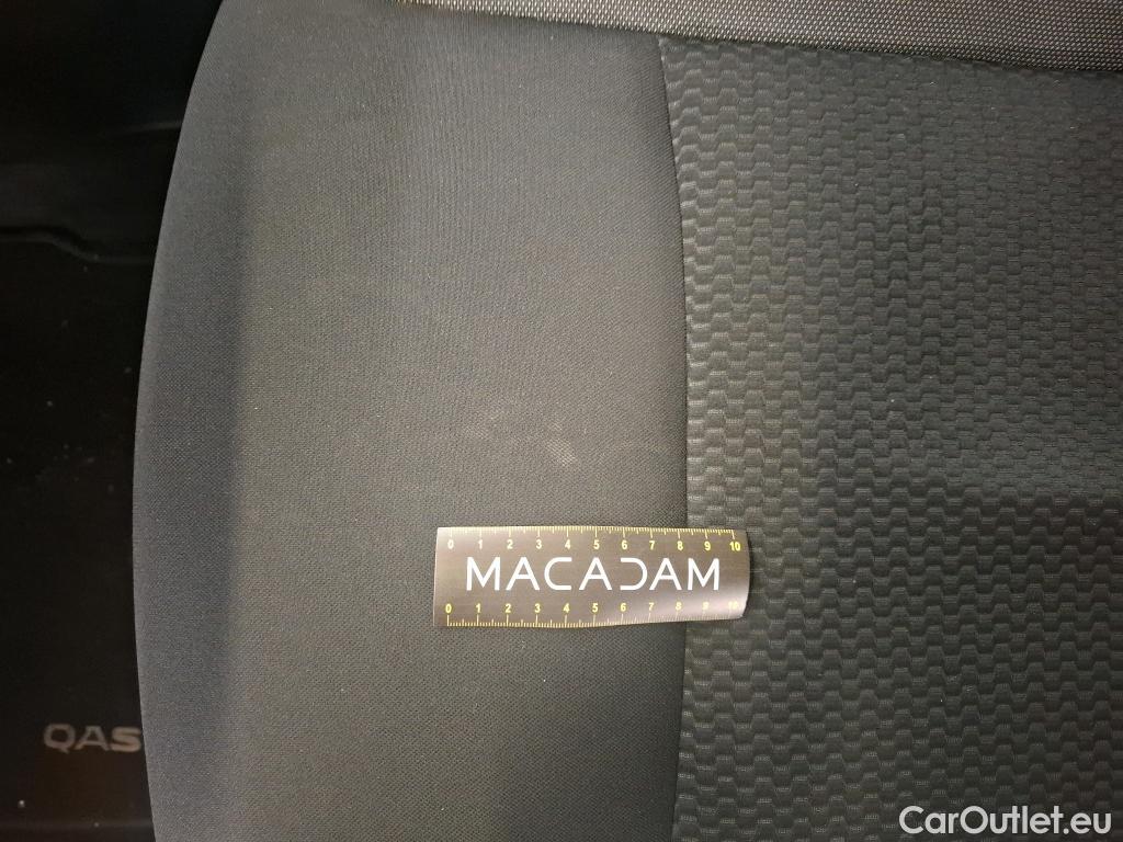  Nissan  Qashqai NISSAN  / 2017 / 5P / Crossover &1.5 DCI 110 BUSINESS EDITION #25