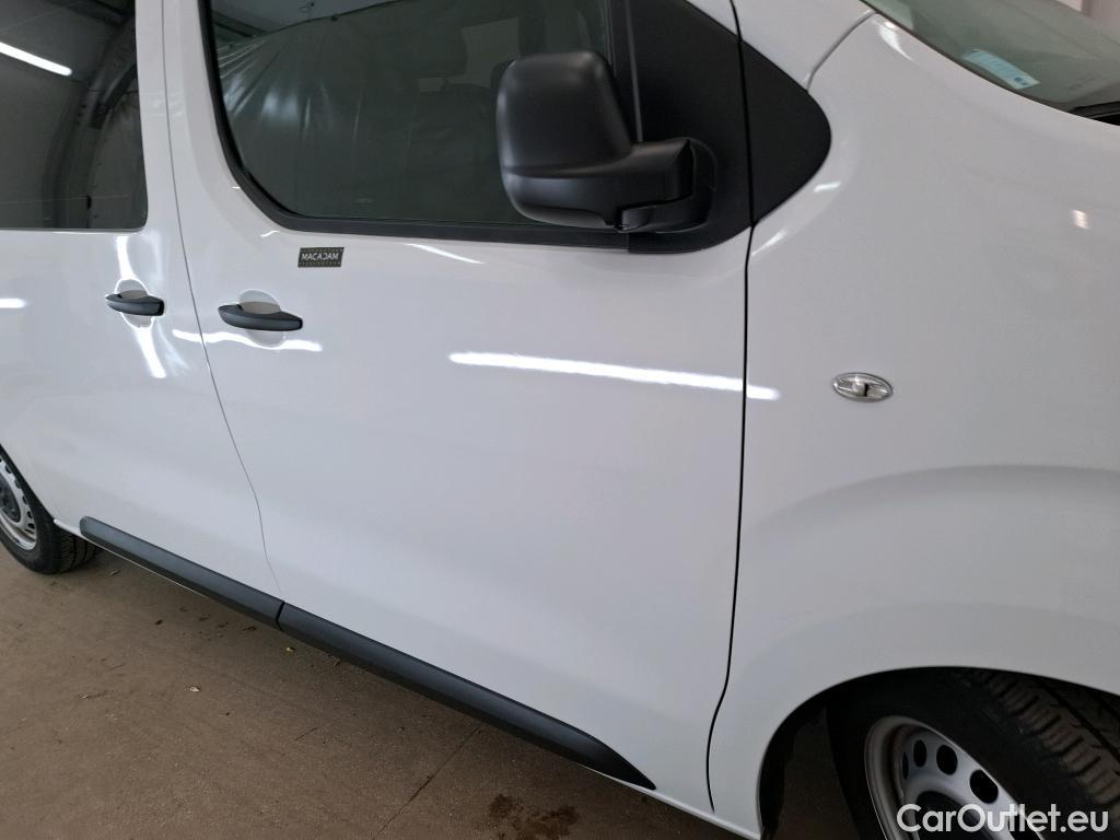  Peugeot  Expert  Kombi Standard 1.5 HDi 120CV BVM6 E6d #4