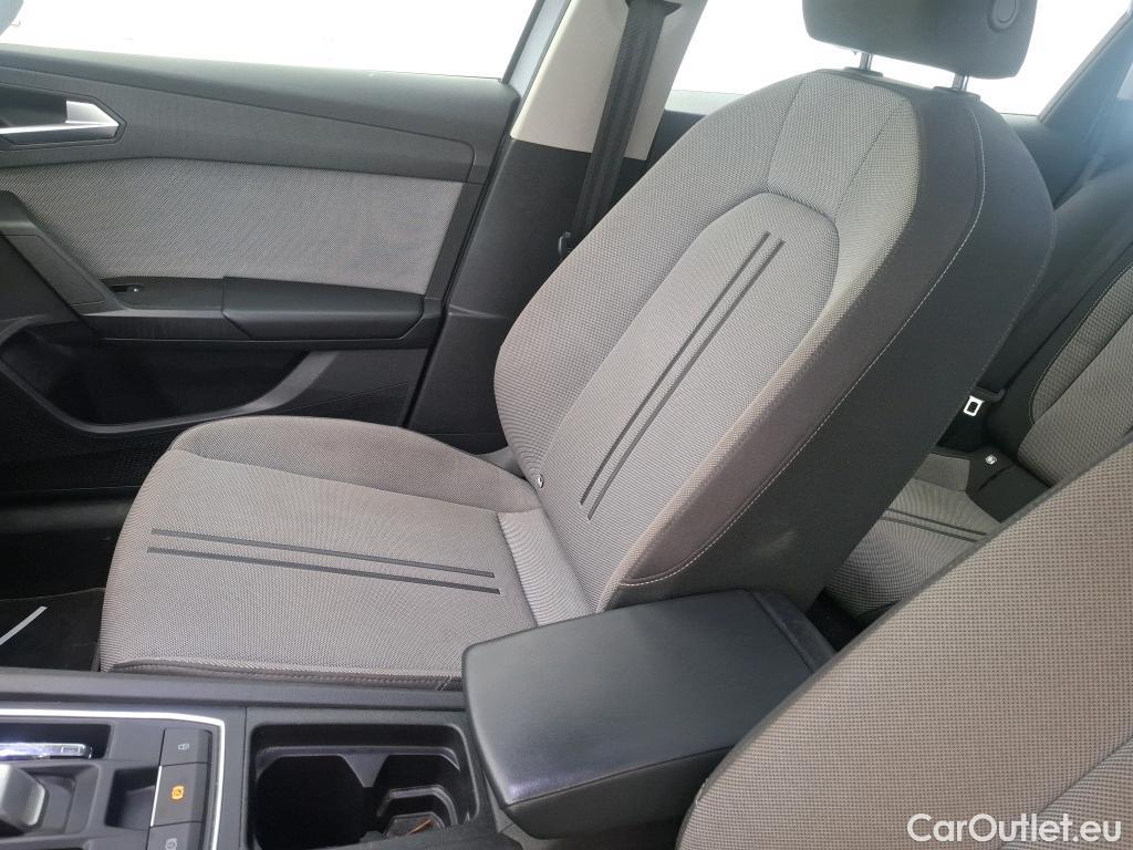  Seat  Leon SEAT  Sportstourer / 2020 / 5P / Break 2.0 TDI 150 DSG S&S Style Business #62