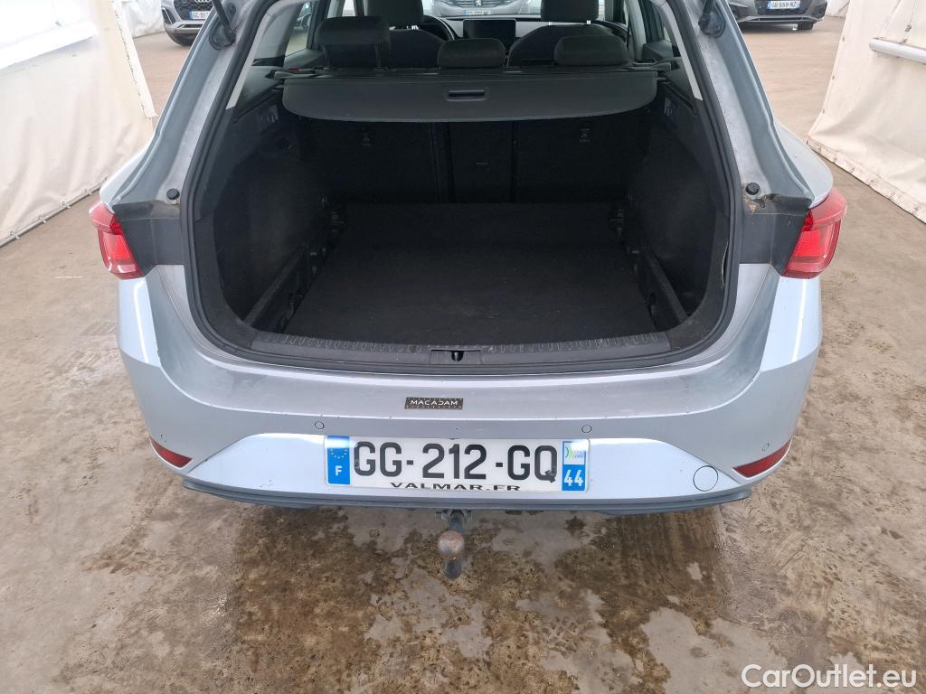  Seat  Leon SEAT  Sportstourer / 2020 / 5P / Break 2.0 TDI 150 DSG S&S Style Business #9