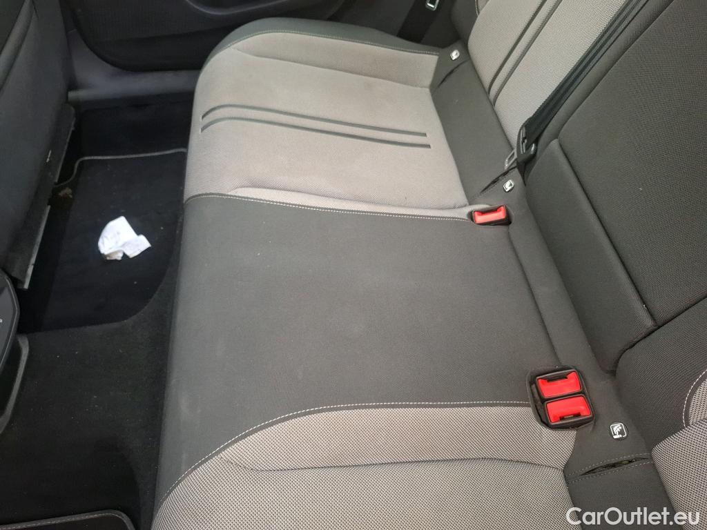  Seat  Leon SEAT  Sportstourer / 2020 / 5P / Break 2.0 TDI 150 DSG S&S Style Business #57