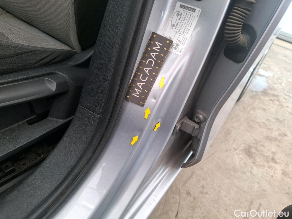  Seat  Leon SEAT  Sportstourer / 2020 / 5P / Break 2.0 TDI 150 DSG S&S Style Business #37