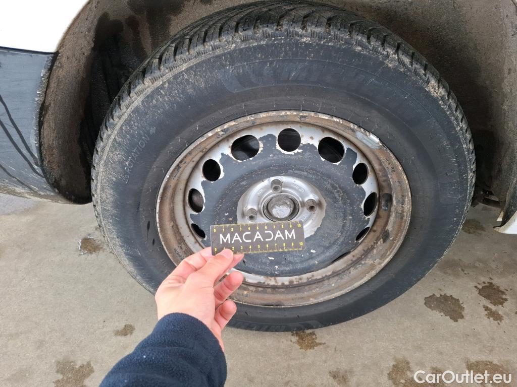  Citroen  Berlingo  Fourgon Club L1 (Court) 1.6 BlueHDi 100CV BVM5 E6 #39