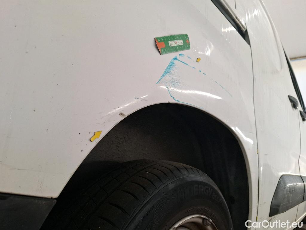  Citroen  Berlingo  Fourgon Club M 650 1.5 BlueHDi 75CV BVM5 E6dT #3