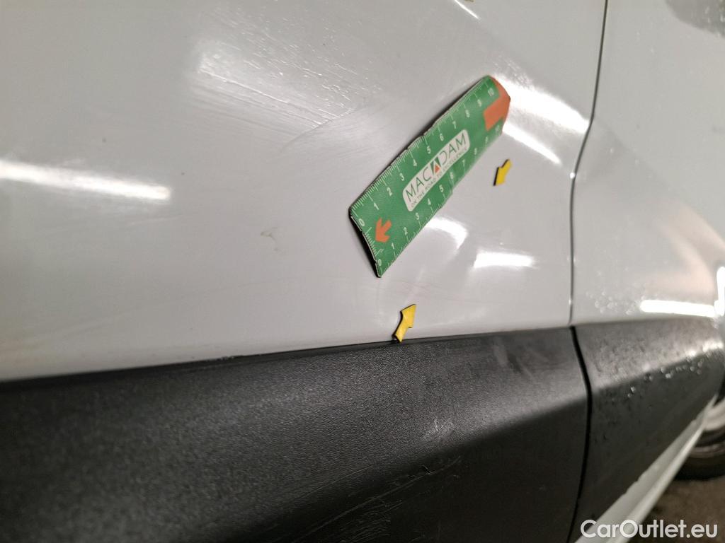  Citroen  Berlingo CITROEN  Van / 2018 / 4P / Fourgonnette Taille M 650kg BlueHDi 100 S&S BVM Club #33