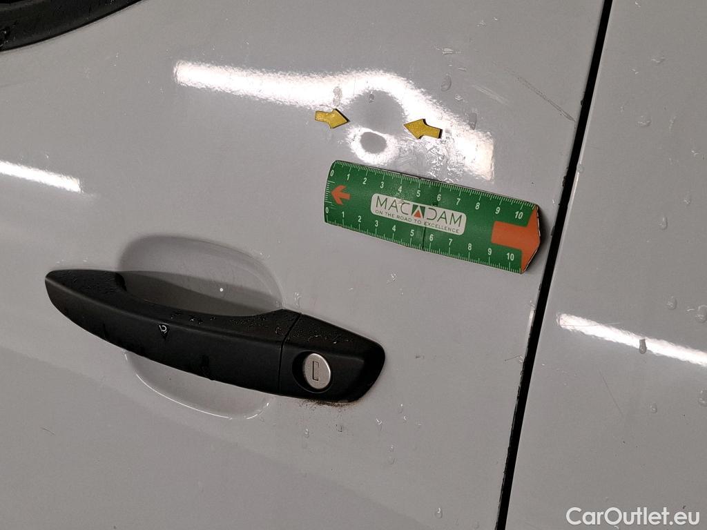  Citroen  Berlingo CITROEN  Van / 2018 / 4P / Fourgonnette Taille M 650kg BlueHDi 100 S&S BVM Club #17