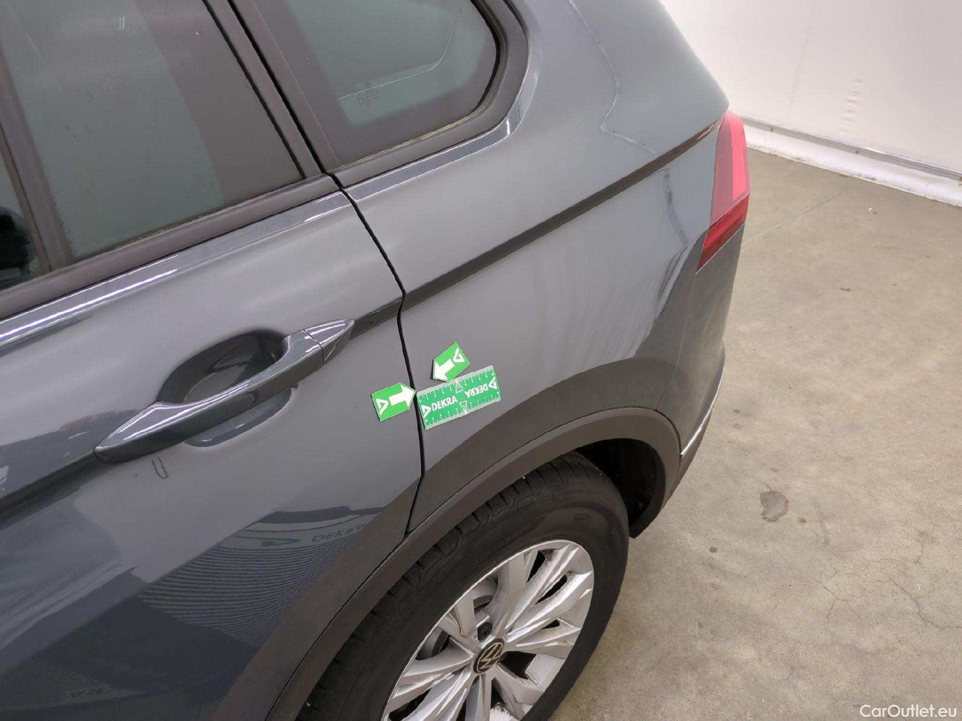  Volkswagen  Tiguan VOLKSWAGEN  / 2020 / 5P / SUV 1.5 TSI 150 DSG7 Life Busines #16