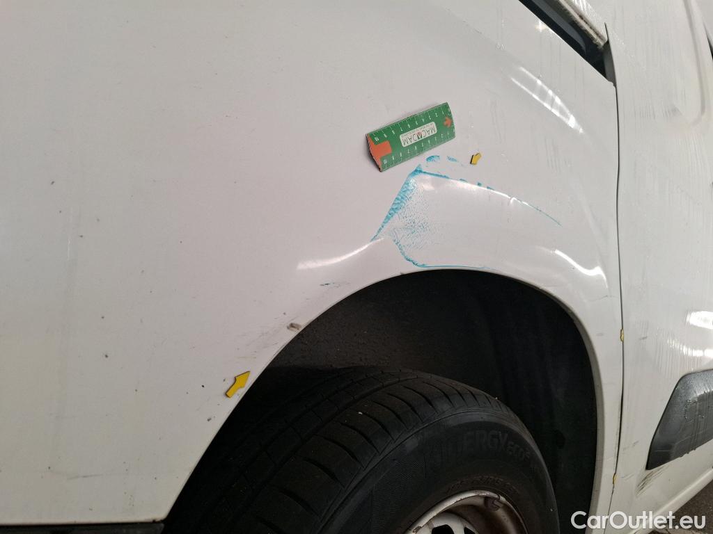  Citroen  Berlingo  Fourgon Club M 650 1.5 BlueHDi 75CV BVM5 E6dT #2