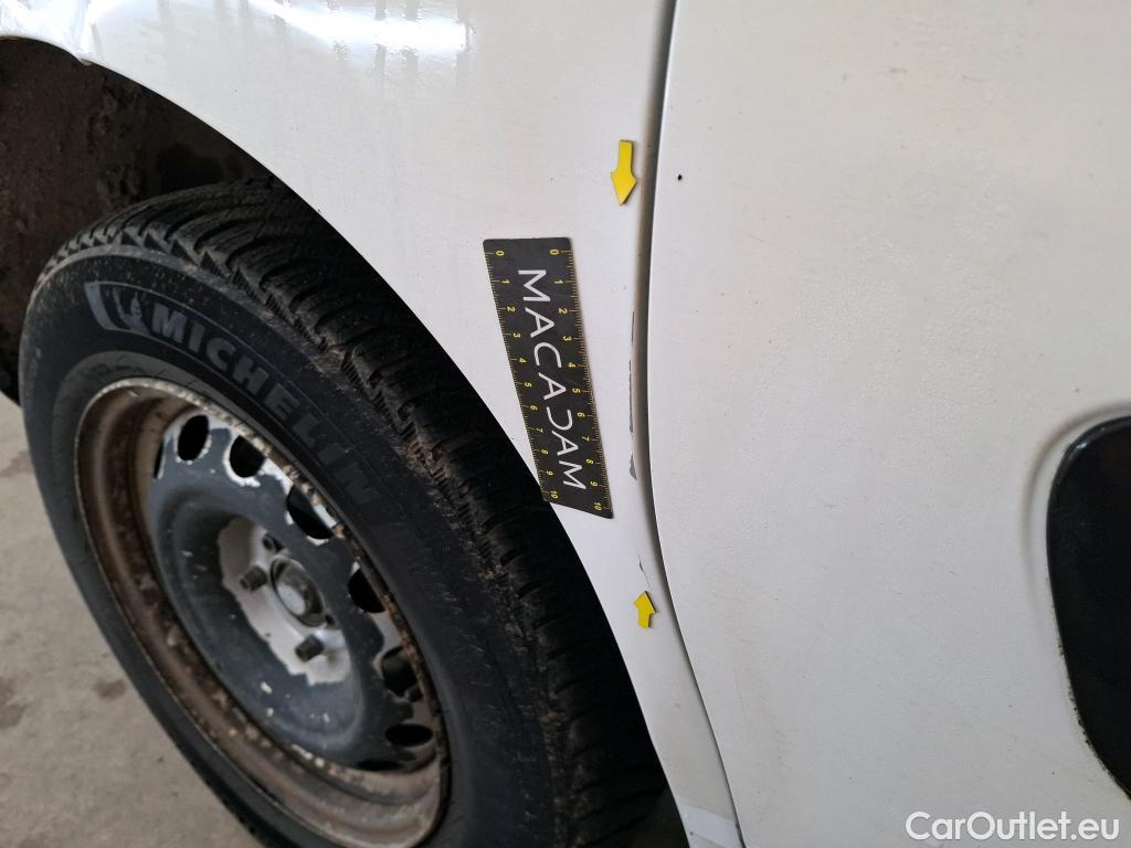  Citroen  Berlingo  Fourgon Club L1 (Court) 1.6 BlueHDi 100CV BVM5 E6 #3