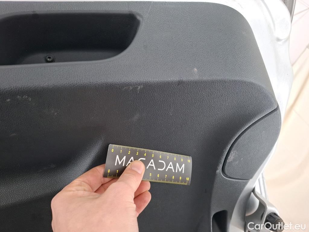  Renault  Clio  IV Air MediaNav 1.5 dCi 90CV BVM5 E6 #21