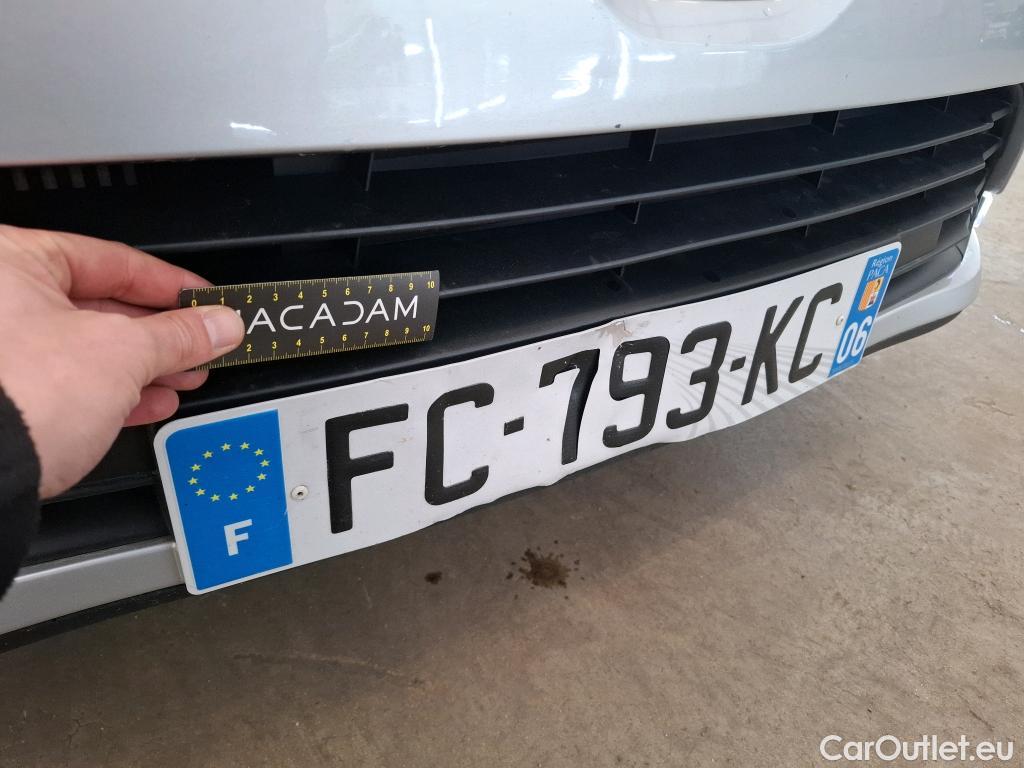  Renault  Clio  IV Air MediaNav 1.5 dCi 90CV BVM5 E6 #31