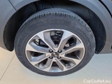  KIA  STONIC KIA  / 2017 / 5P / SUV 1.0 T-GDI DCT7 ENERGY #18