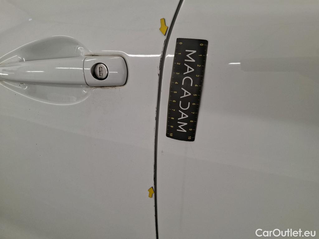  Peugeot  208 PEUGEOT  Affaire VU 5p Berline BlueHDi 100 ¤6.c S&S PREMIUM PACK #26