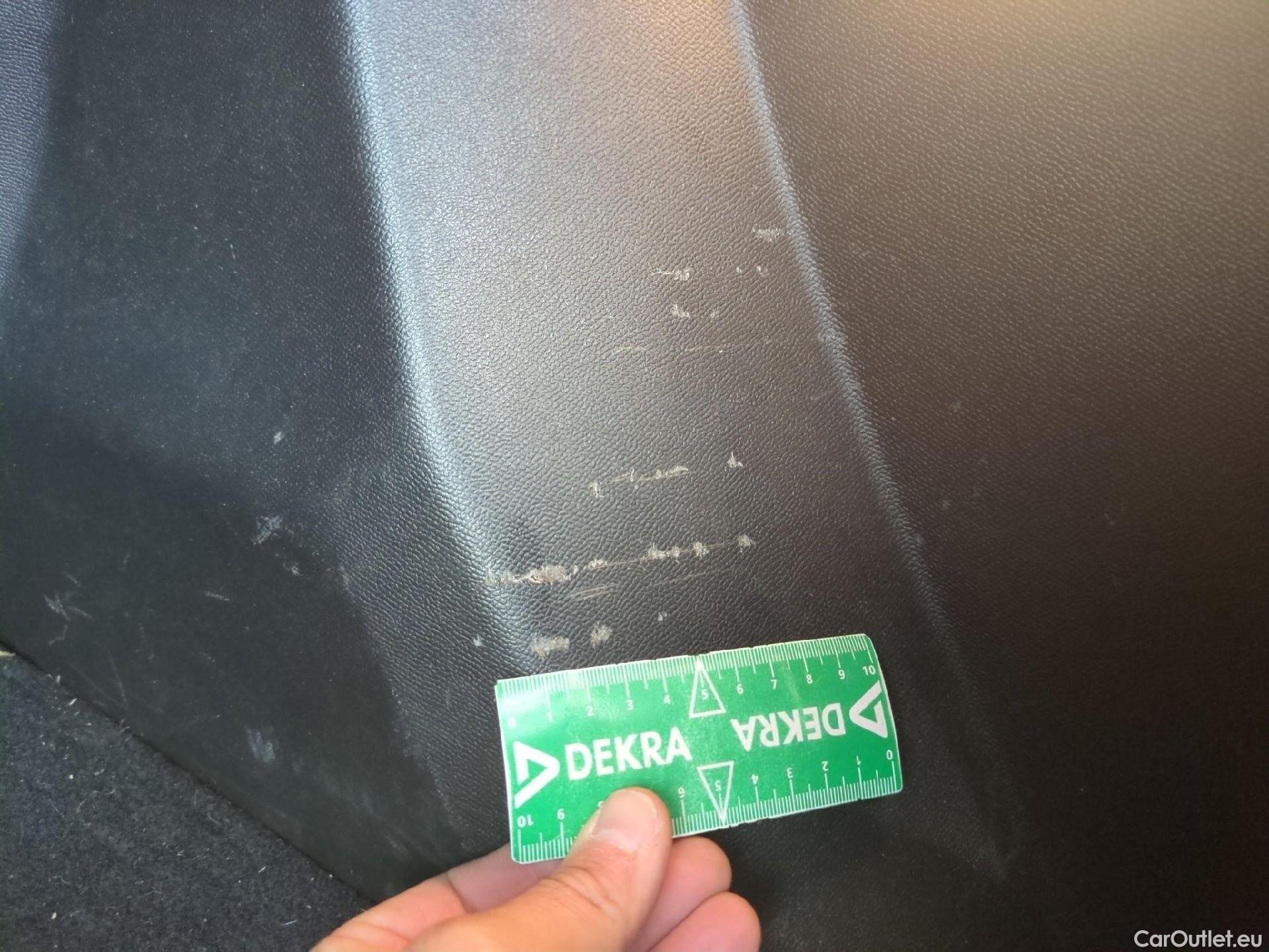  Peugeot  2008  Allure Business 1.2 PureTech 130CV BVA8 E6d #14