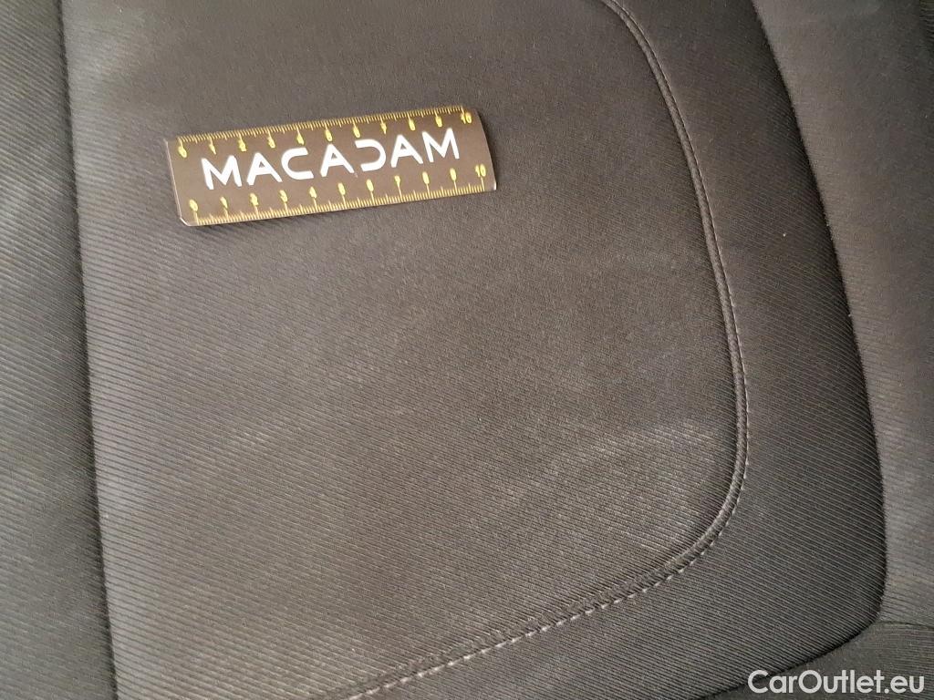  Hyundai  Tucson HYUNDAI  / 2020 / 5P / SUV 1.6 PHEV 265 HTRAC BUSINESS 4WD AUTO #70