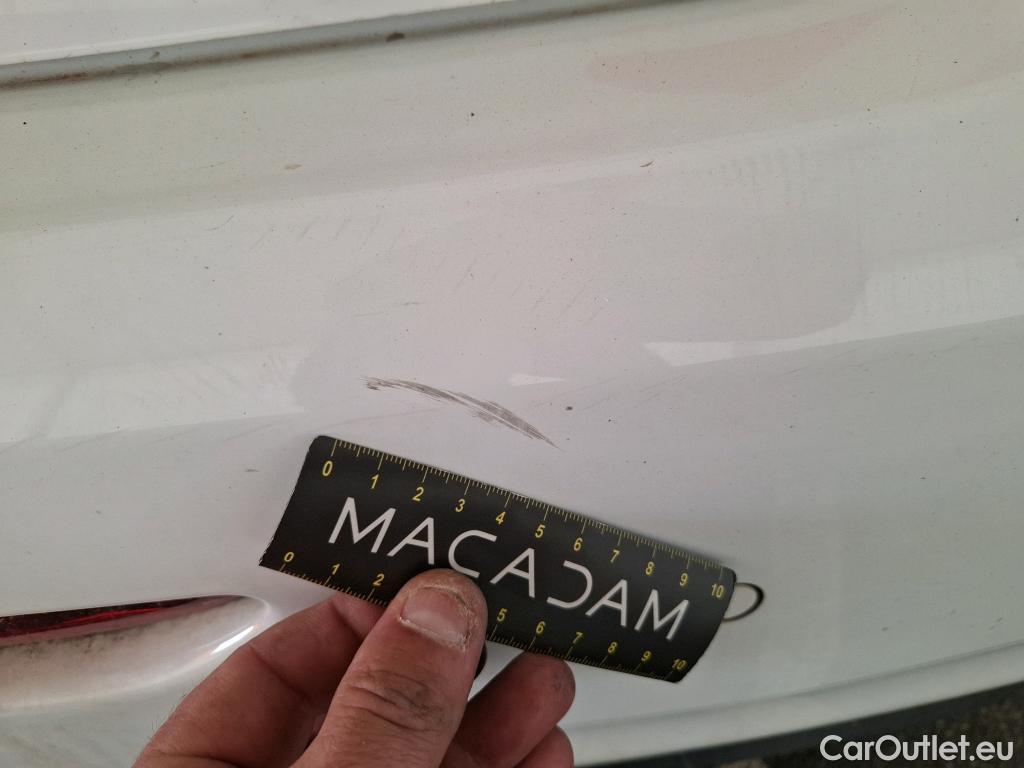  Peugeot  208 PEUGEOT  Affaire VU 5p Berline BlueHDi 100 ¤6.c S&S PREMIUM PACK #28