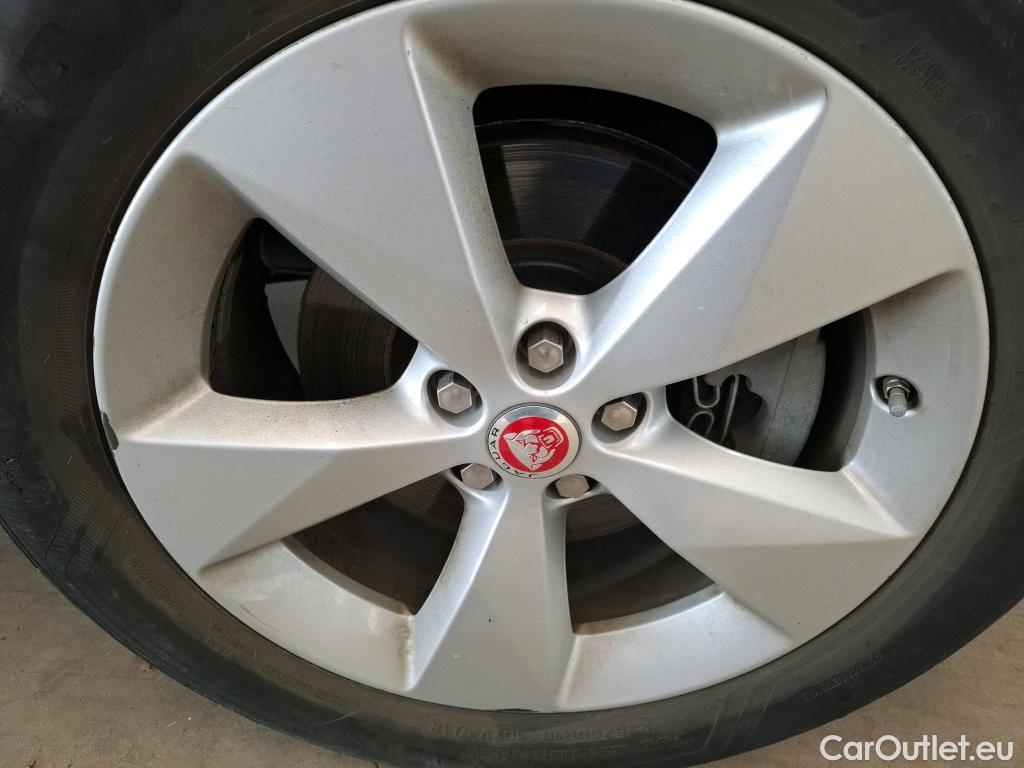  Jaguar  E-PACE JAGUAR  5p SUV D150 BVM BUSINESS #27