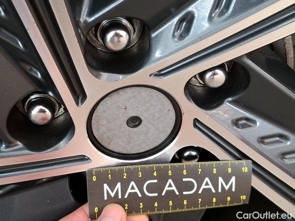  Hyundai  Tucson HYUNDAI  / 2020 / 5P / SUV 1.6 PHEV 265 HTRAC BUSINESS 4WD AUTO #65