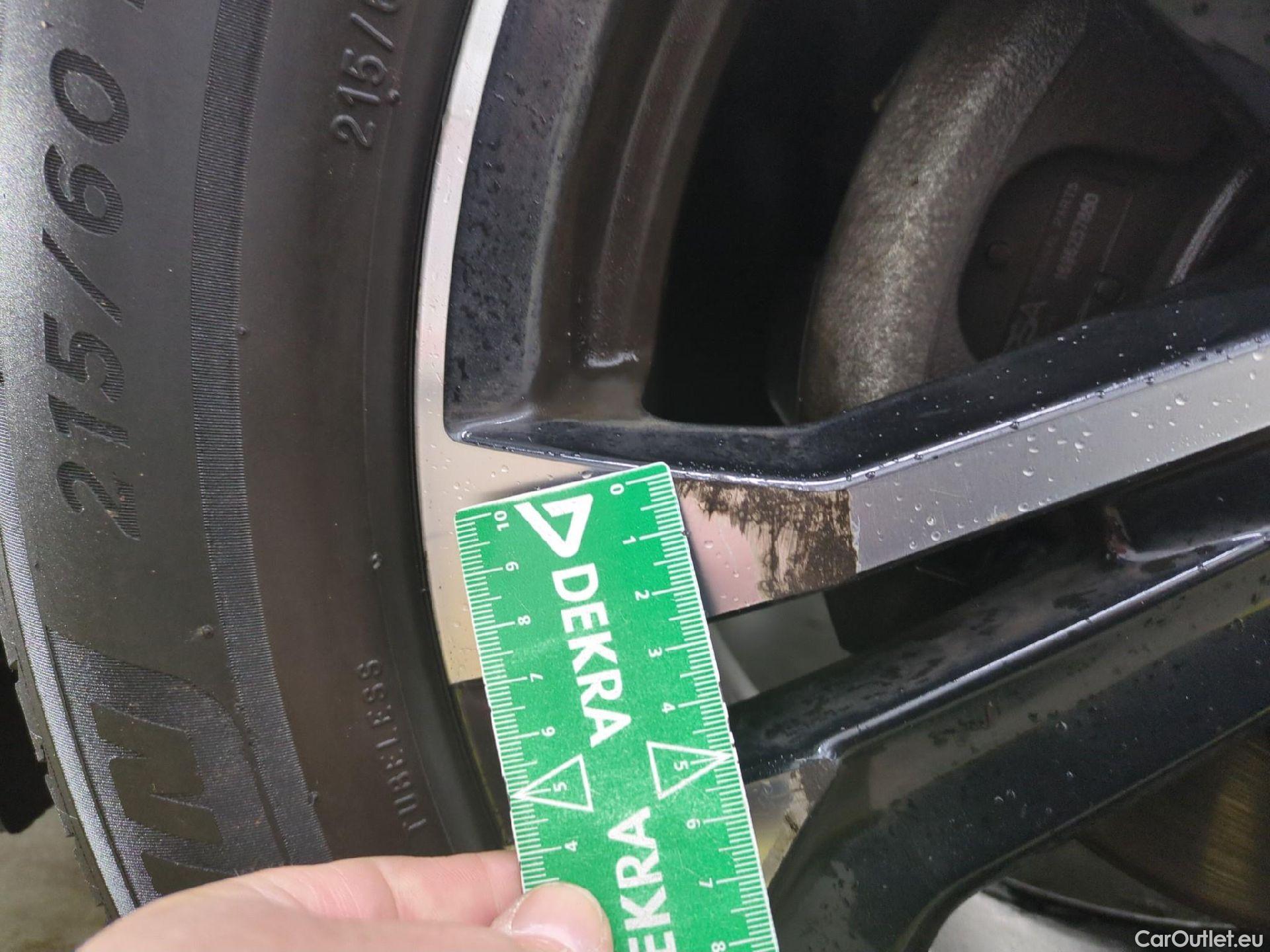  Peugeot  2008  Allure Business 1.2 PureTech 130CV BVA8 E6d #2