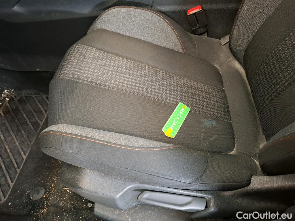  Peugeot  3008  Active Business 1.5 HDi 130CV BVA8 E6dT #1