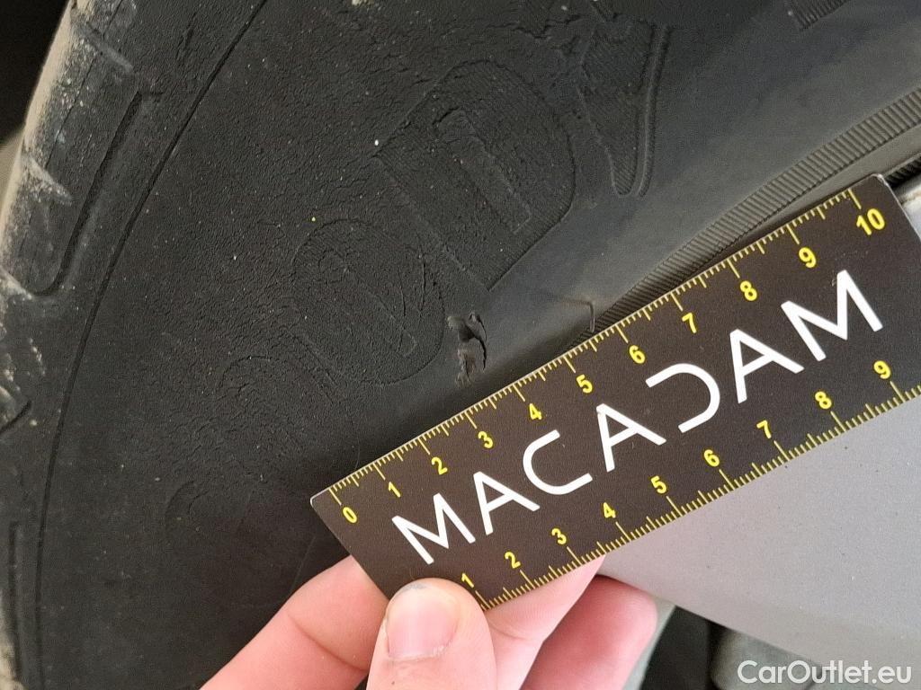  Jaguar  E-PACE JAGUAR  5p SUV D150 BVM BUSINESS #24