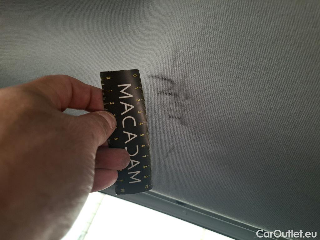  Peugeot  208 PEUGEOT  Affaire VU 5p Berline BlueHDi 100 ¤6.c S&S PREMIUM PACK #19