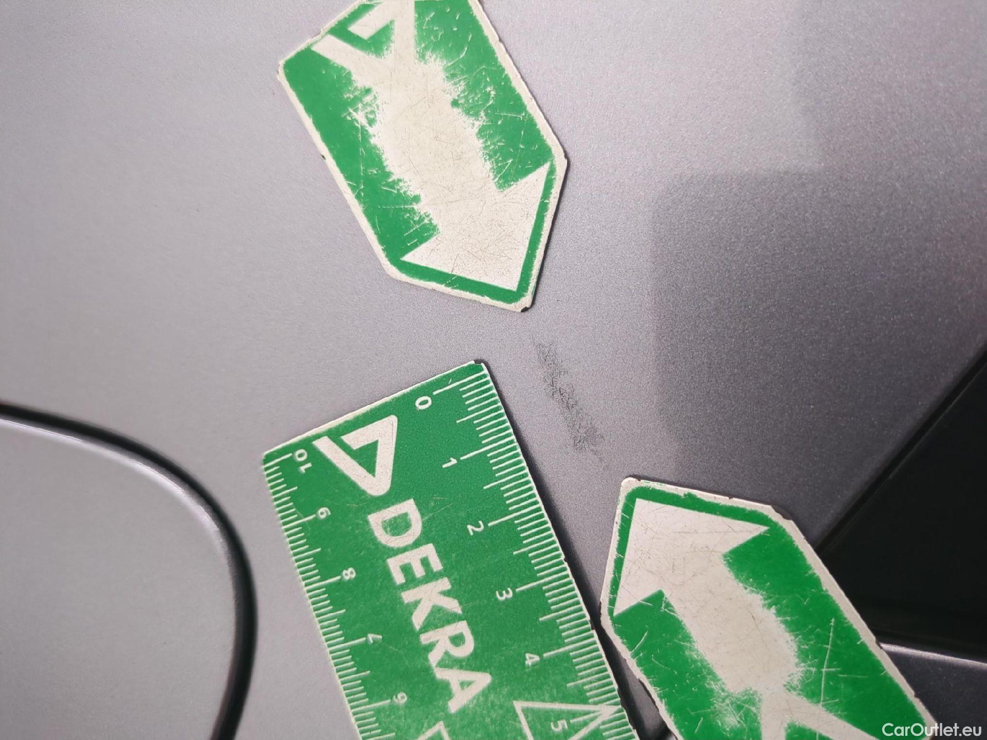  Peugeot  2008  Allure Business 1.2 PureTech 130CV BVA8 E6d #34