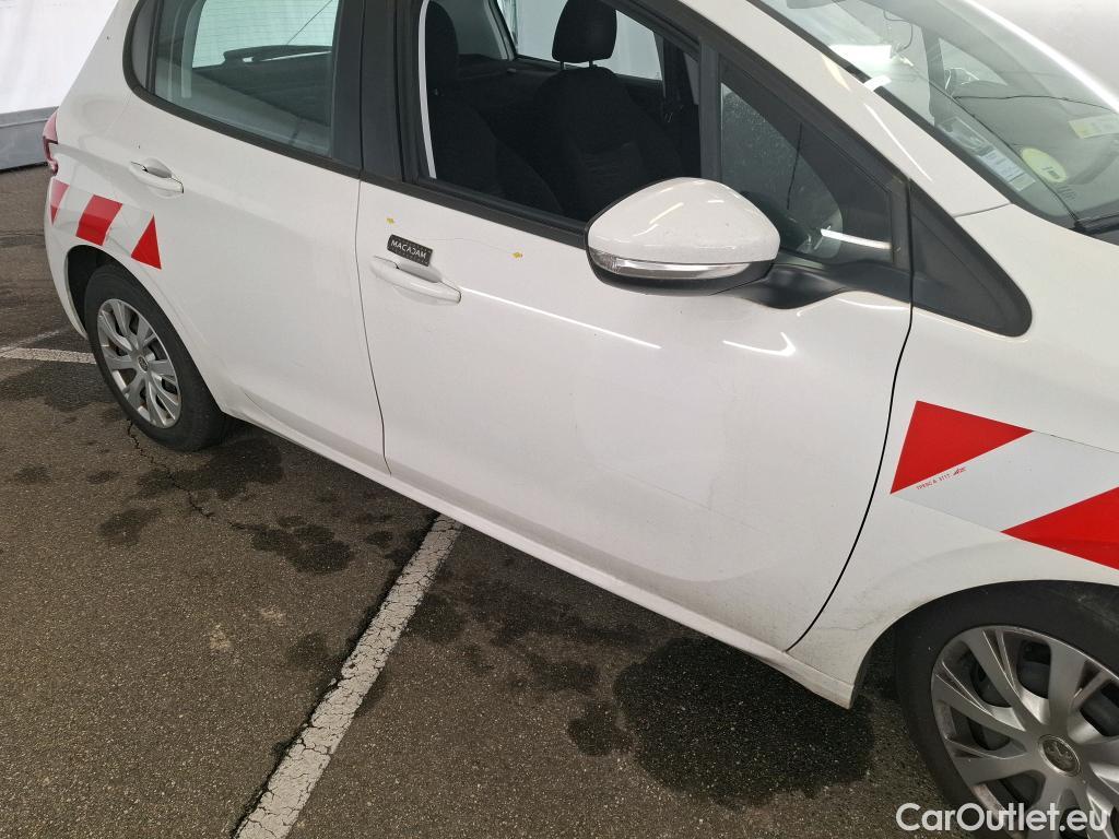  Peugeot  208 PEUGEOT  Affaire VU 5p Berline BlueHDi 100 ¤6.c S&S PREMIUM PACK #3