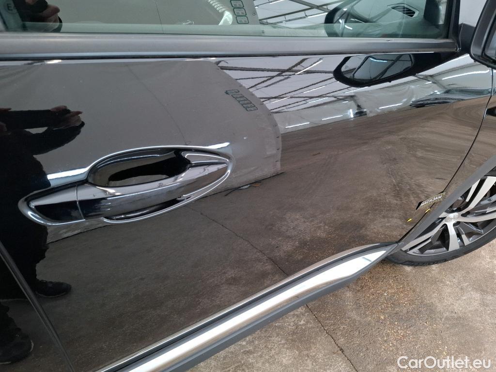  Peugeot  3008 PEUGEOT  / 2020 / 5P / SUV 1.6 HYBRID 225 E-EAT8 Allure Pack #1