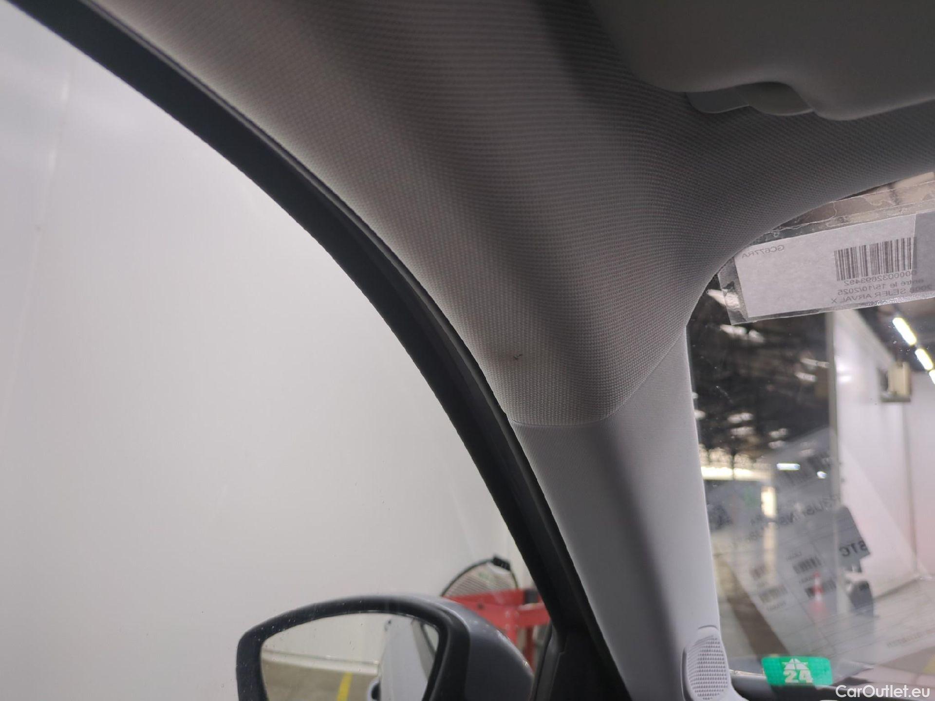  Peugeot  2008  Allure Business 1.2 PureTech 130CV BVA8 E6d #50