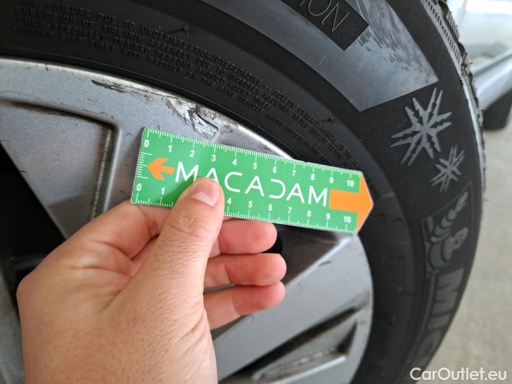  Peugeot  3008  Active Business 1.5 HDi 130CV BVA8 E6dT #17