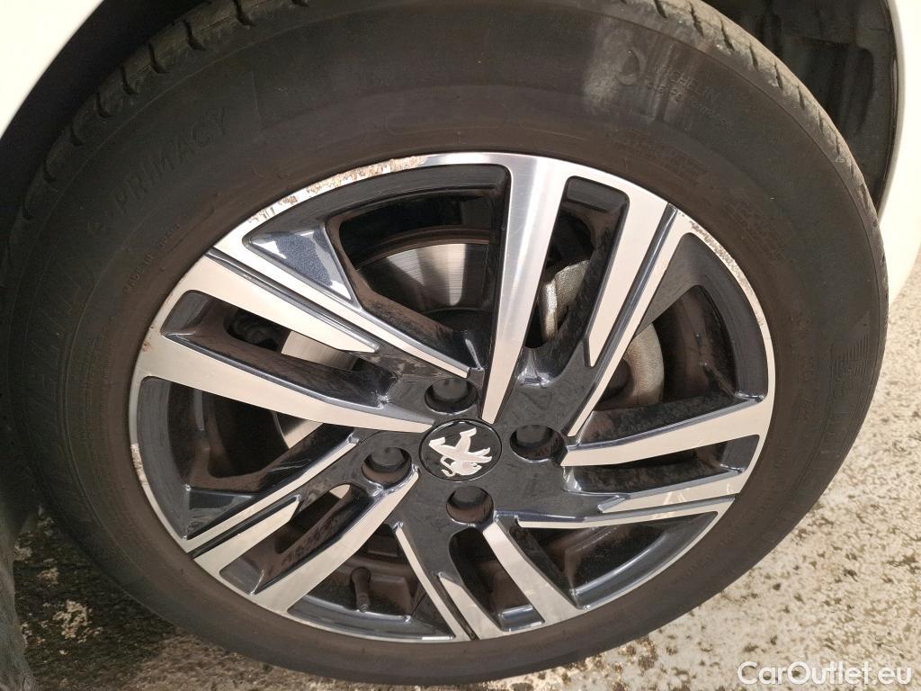  Peugeot  208 PEUGEOT  / 2019 / 5P / Berline PureTech 100 S&S Allure Pack #2