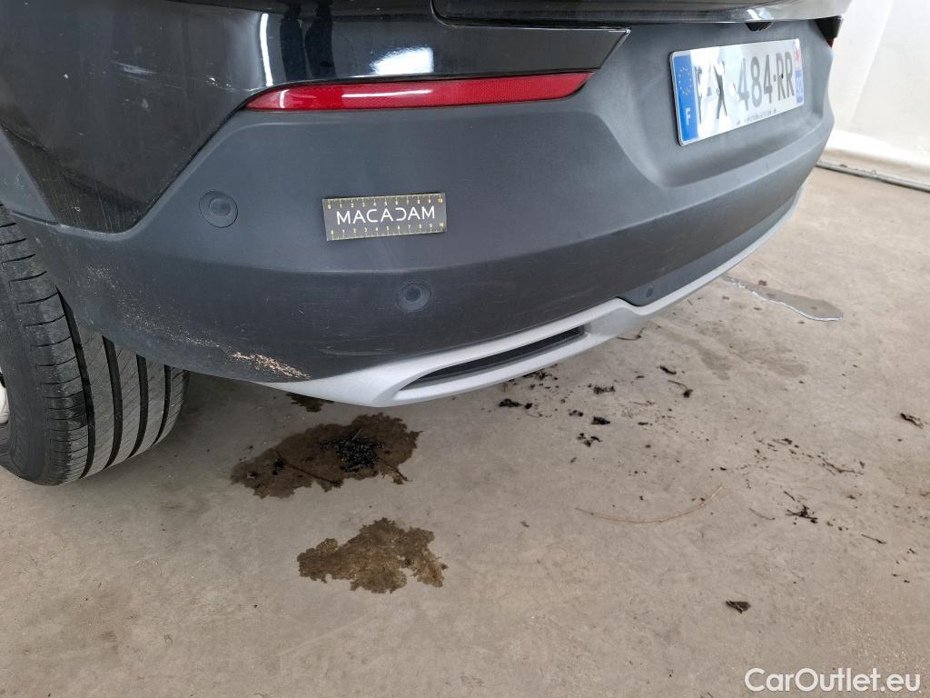  Opel   Grandland X Grandland X Elegance Business 1.5 130CV BVA8 E6d #33