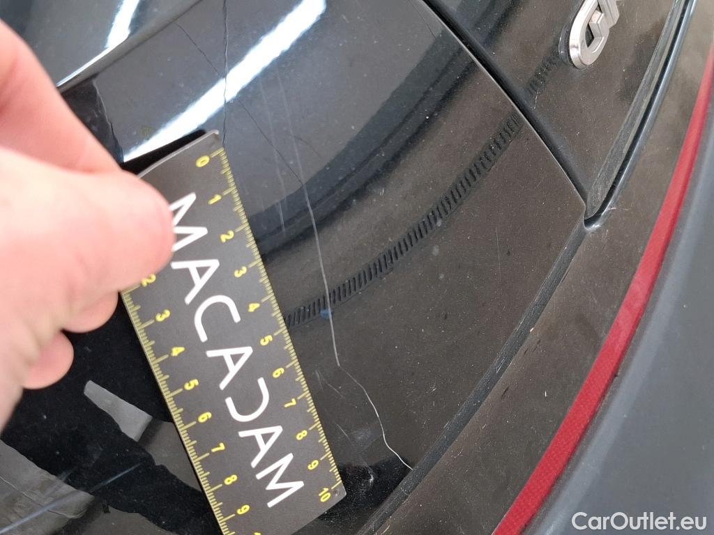  Opel   Grandland X Grandland X Elegance Business 1.5 130CV BVA8 E6d #18