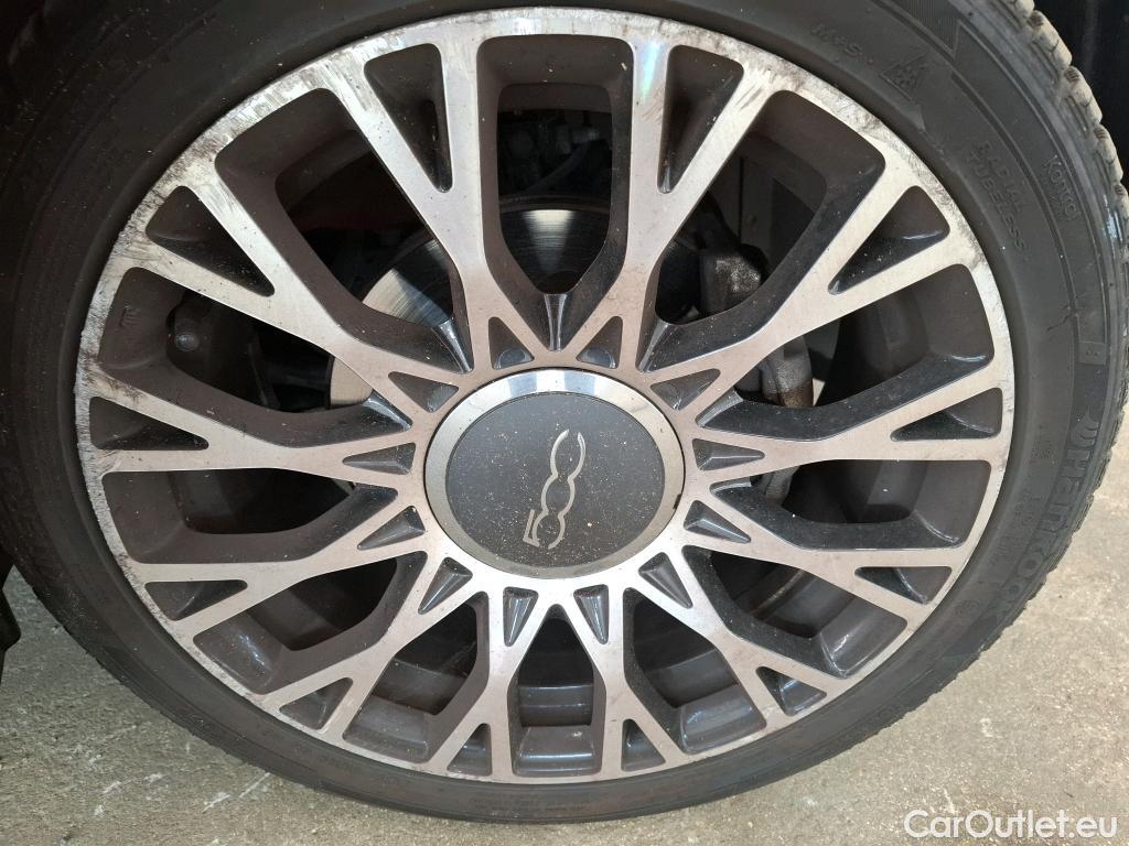  Fiat  500 FIAT  / 2015 / 3P / Berline Hybrid 1.0 BSG 70 ch Dolcevita Plus #38